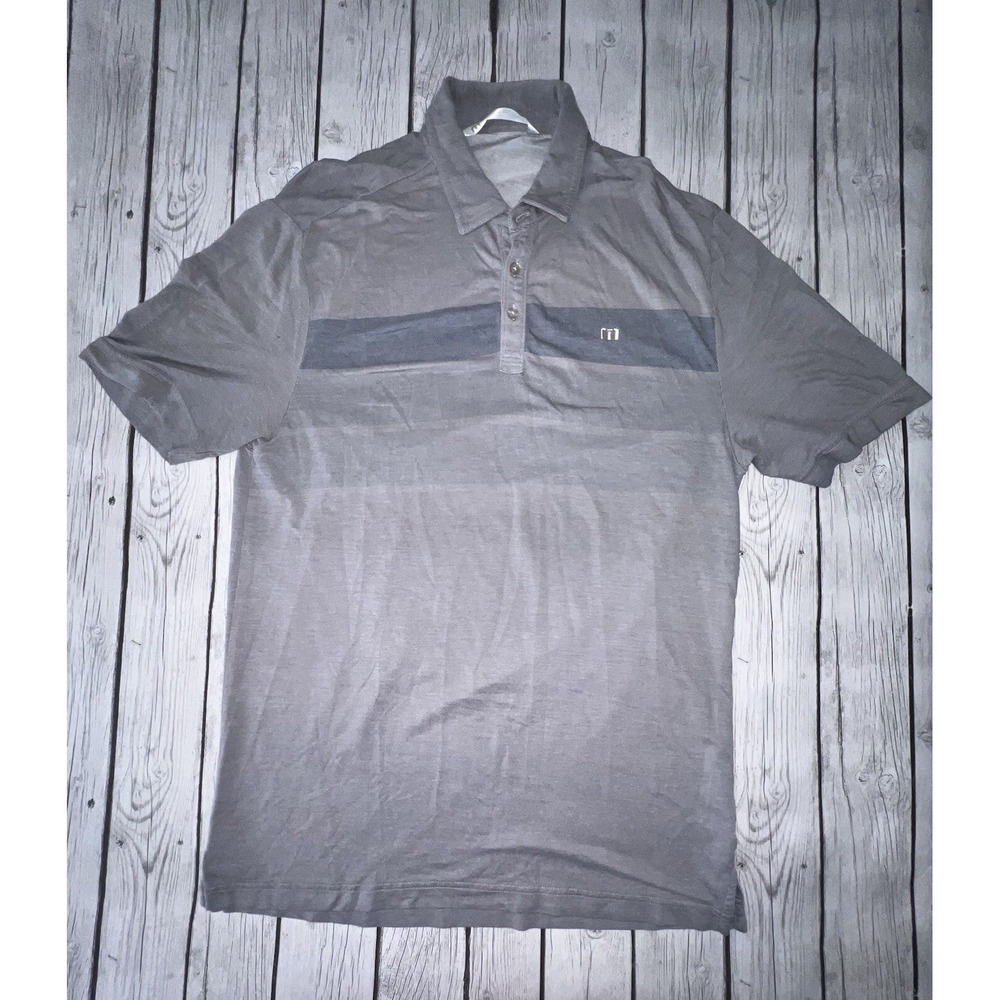 TRAVIS MATHEW Mens GOLF POLO SIZE Medium Short Sleeve 1/4 Button